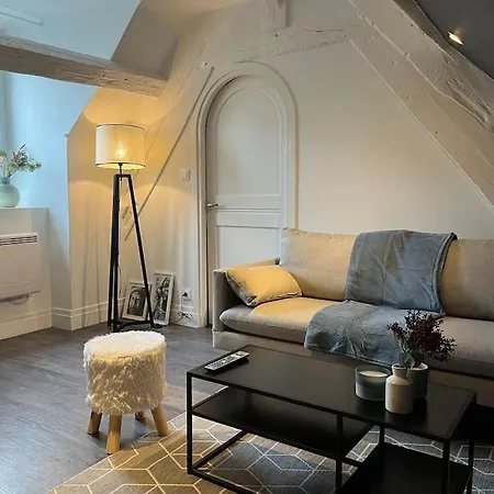 Appartamento Avec Terrasse En Plein Coeur De